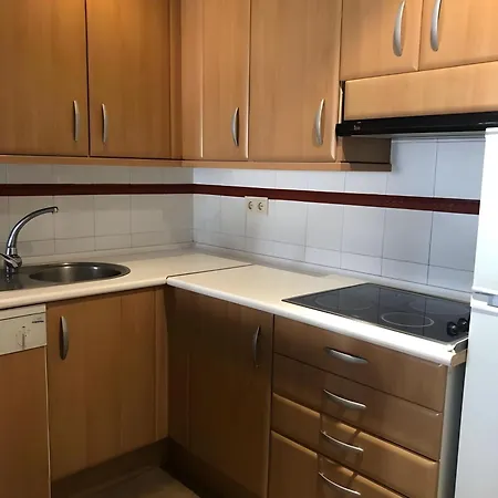 Edificio Europa Zona Media 8 Pax View